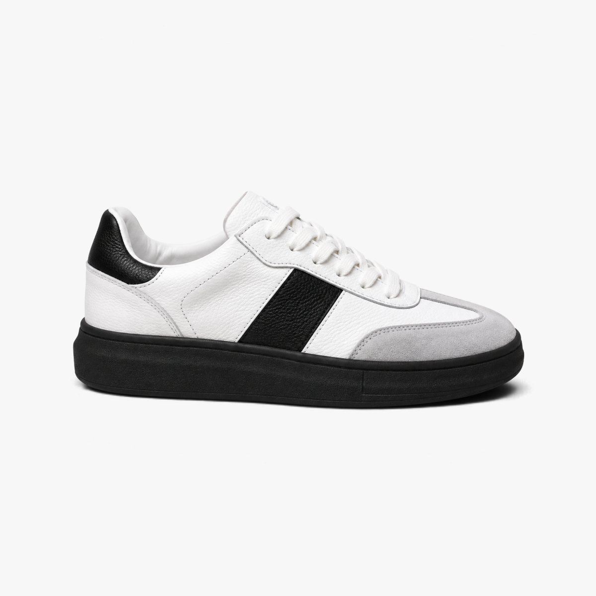 48011 Zapatilla Urbana Negro Blanco