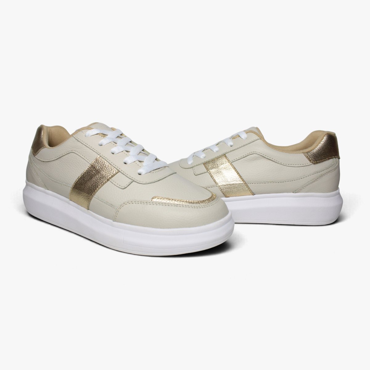 48011 Zapatilla Urbana Nude Dorado