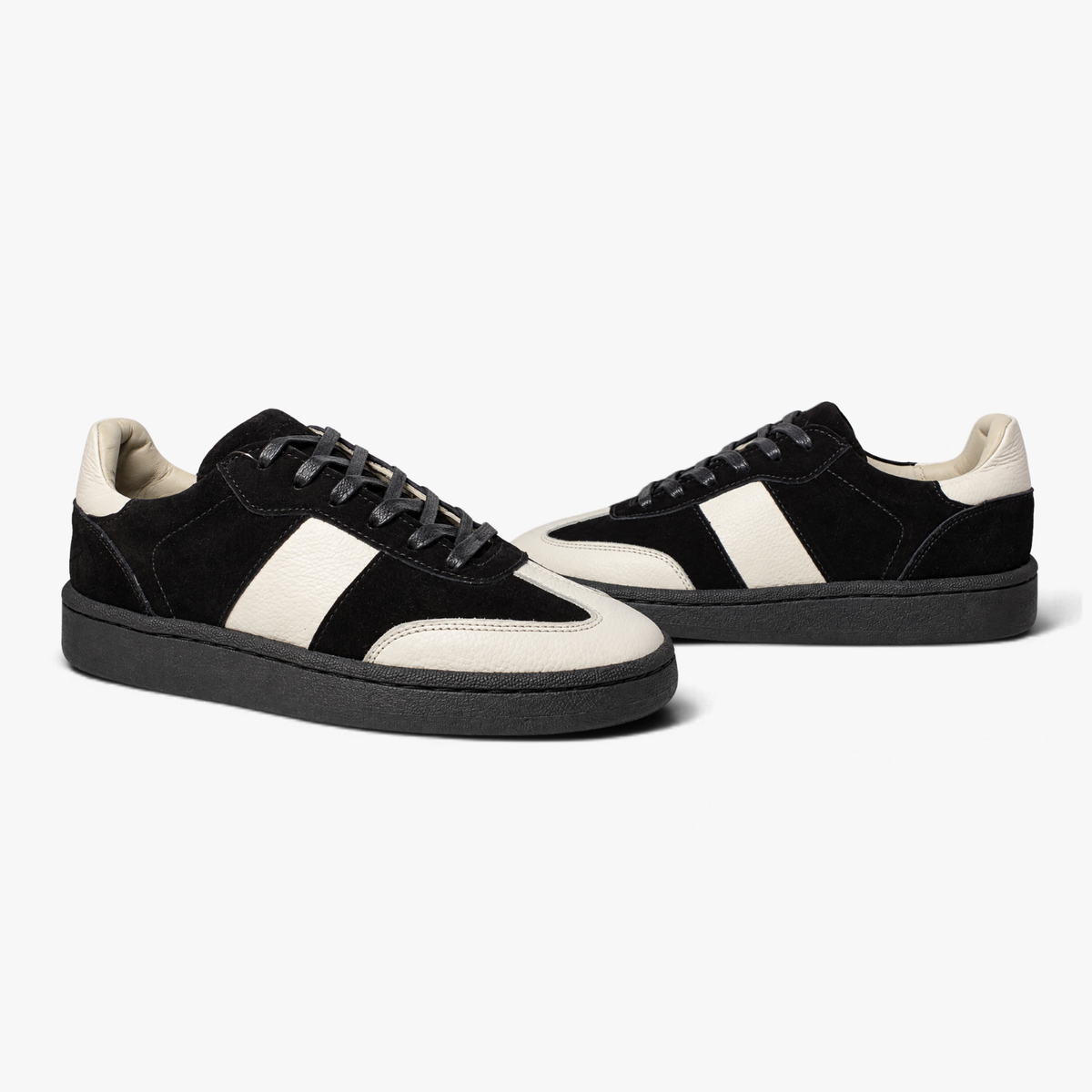 48010 Zapatilla Urbana Negro Hueso