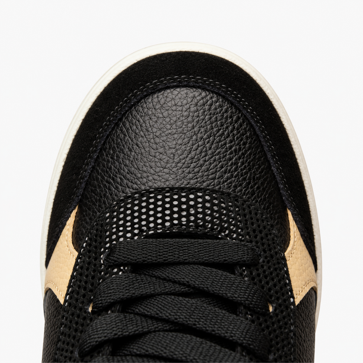 48007 Zapatilla Urbana Negro Nude
