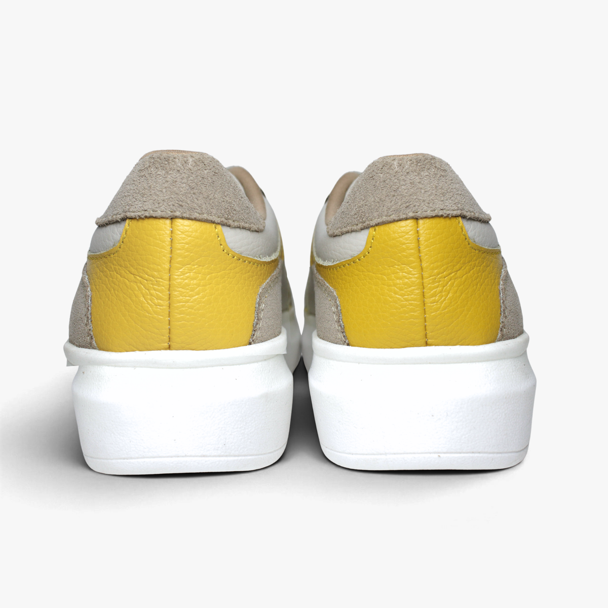 48007 Zapatilla Urbana Hueso Amarillo